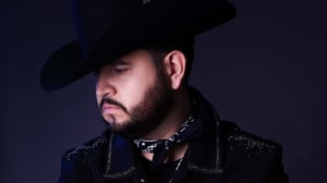 image of Latin artist Edén Muñoz