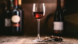 20230607_Wine-Wednesday-June-Hero-Image_v01_1920x1080